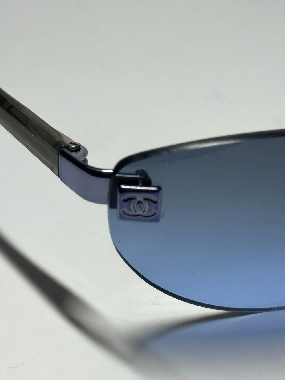 Vintage CHANEL Rimless Sunglasses 4069 C222/8F Excellent Condition Blue Lens